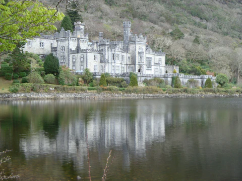 アイルランドのカイルモア修道院