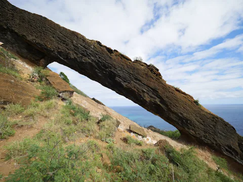 ココクレーターアーチ