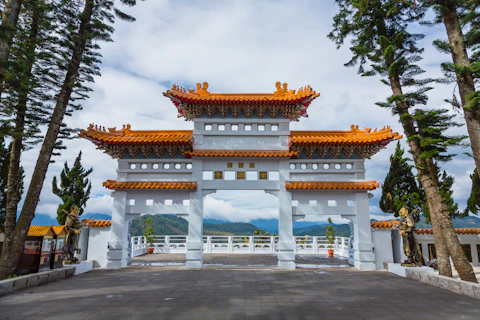 日月潭の玄奘寺