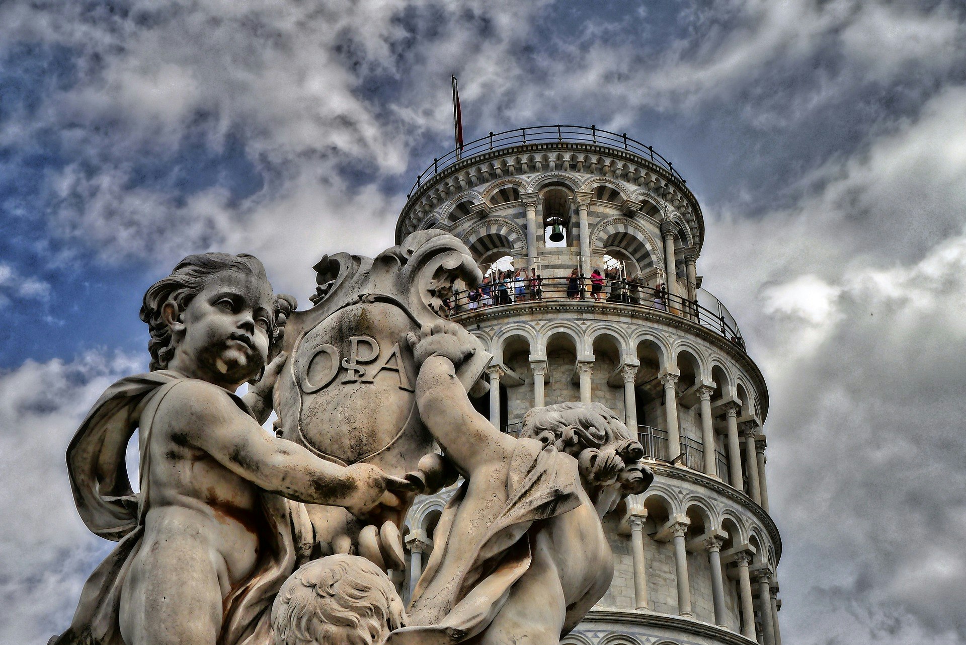 ピサの斜塔（Leaning Tower of Pisa）