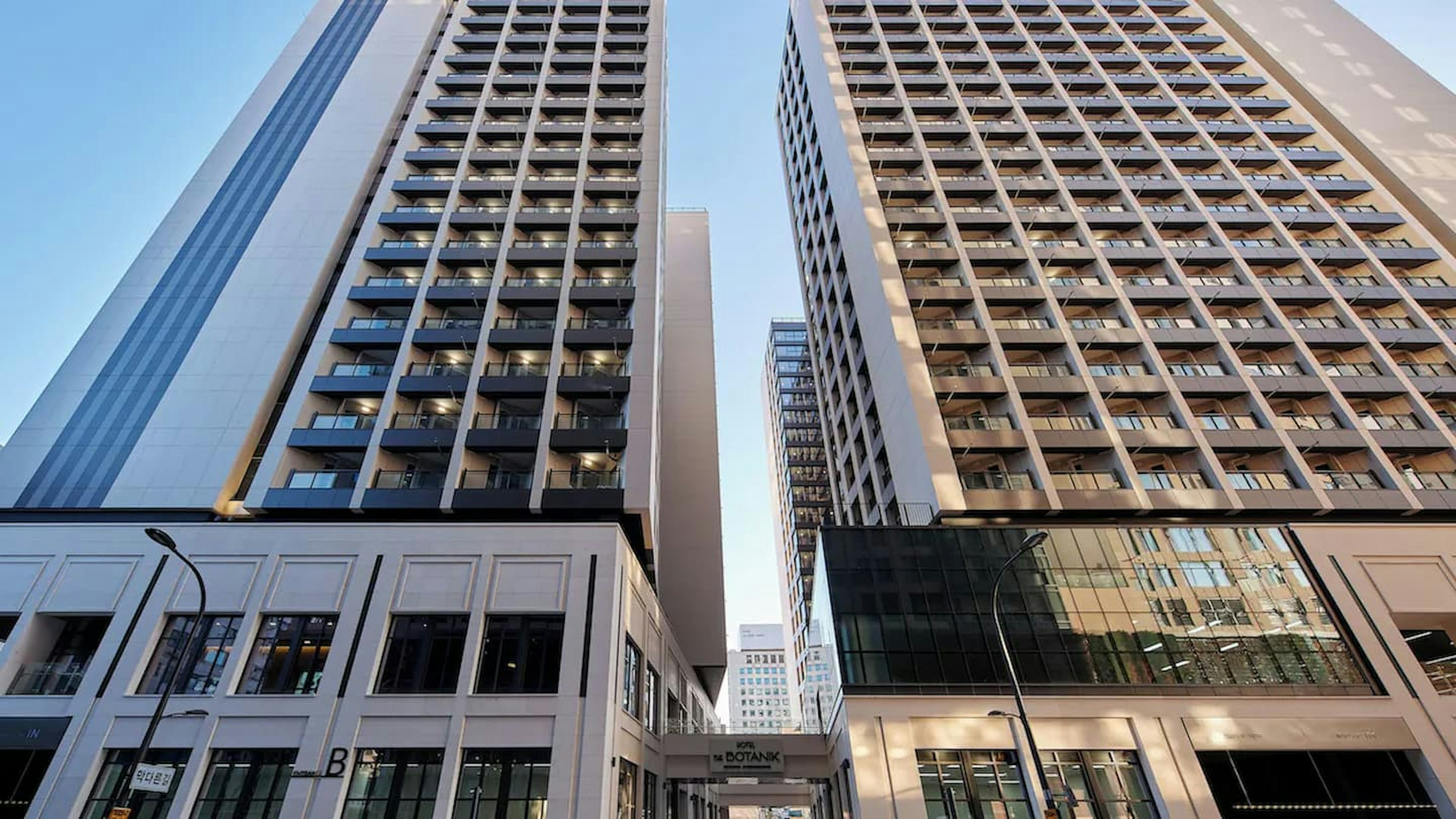 HOTEL THE BOTANIK SEWOON MYEONGDONG