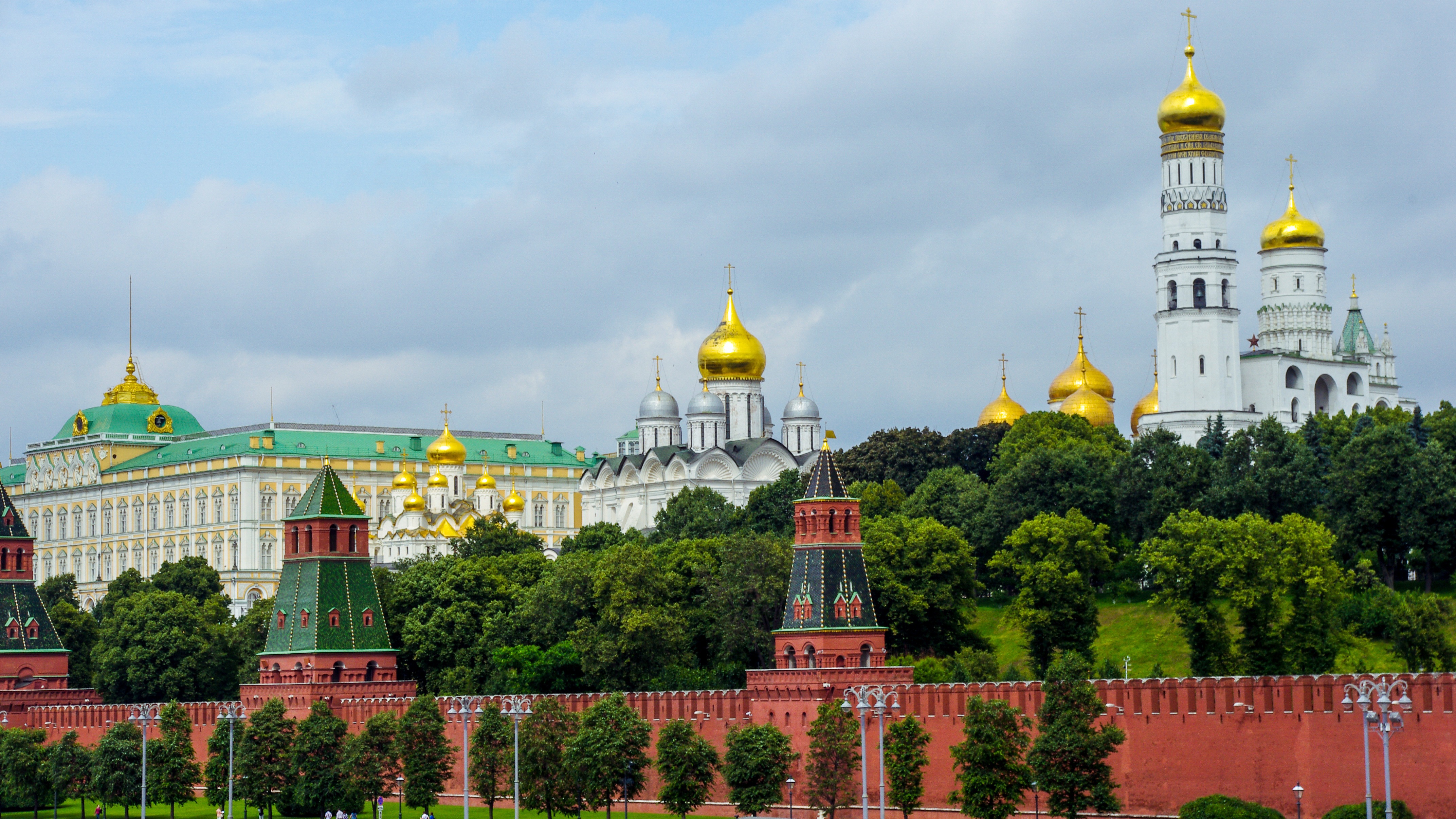 ロシアのクレムリン・赤の広場