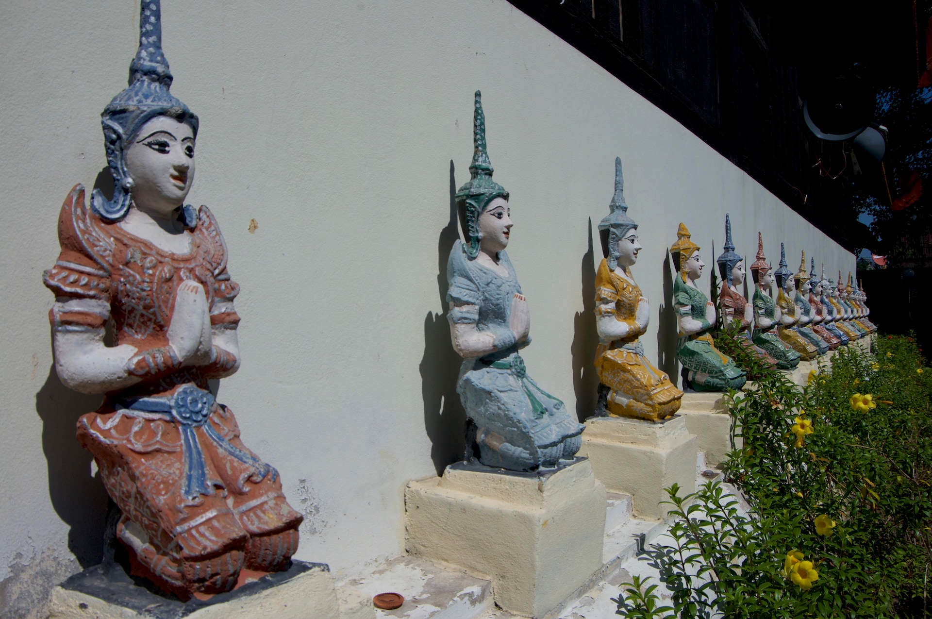 ワット・ムーン・グン・コーン