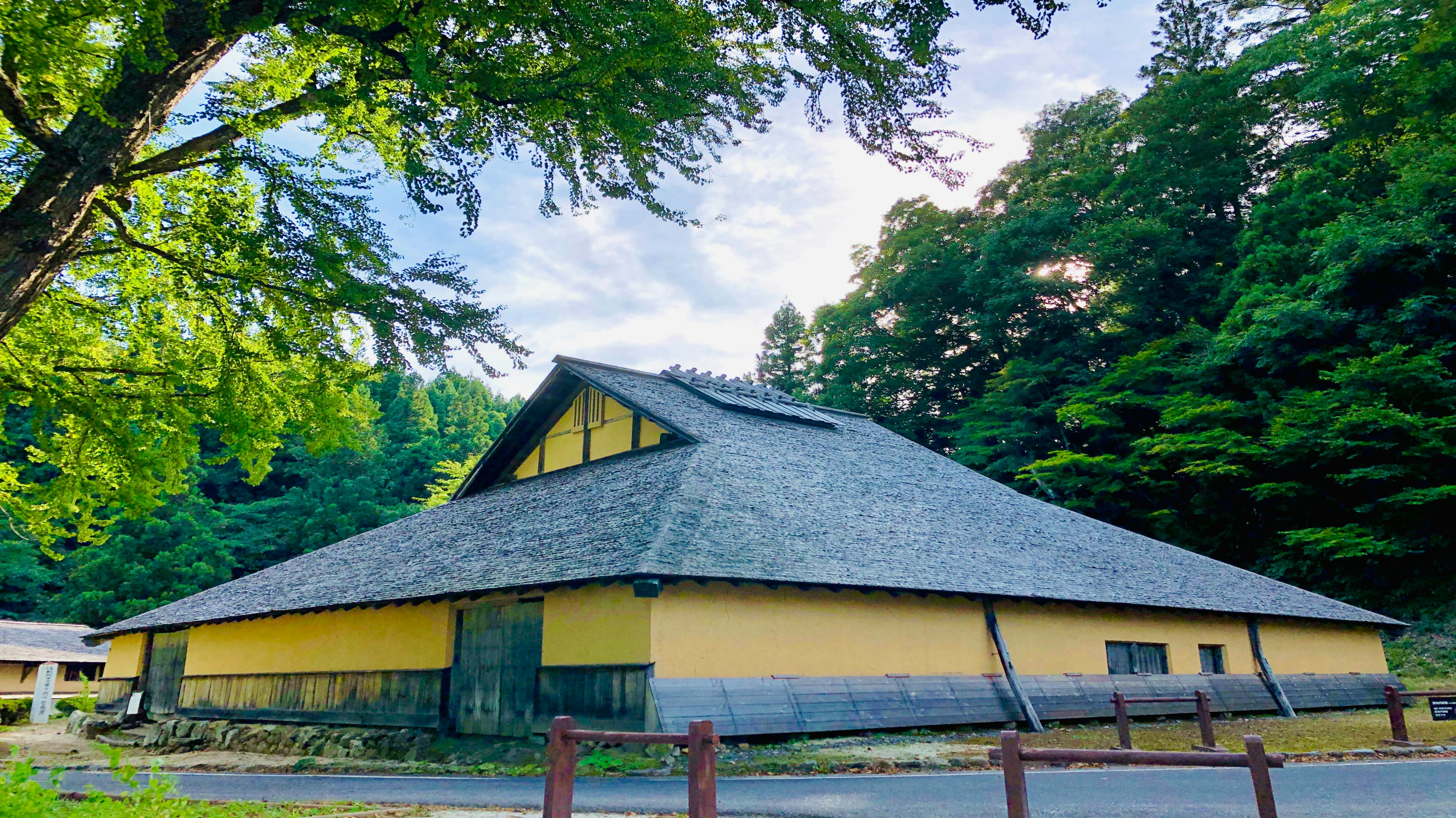 日本の鉄づくりの歴史にふれる！菅谷たたら山内の楽しみ方ガイド