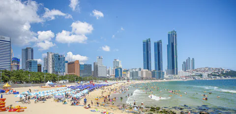 韓国の海雲台海水浴場(ヘウンデヘスヨクチャン)