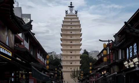 昆明の東西寺塔
