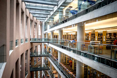 バンクーバー公共図書館