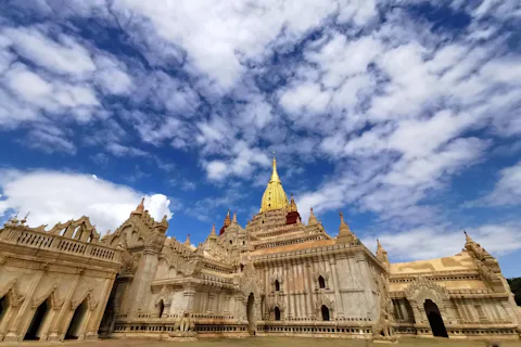 ミャンマーのアーナンダ寺院