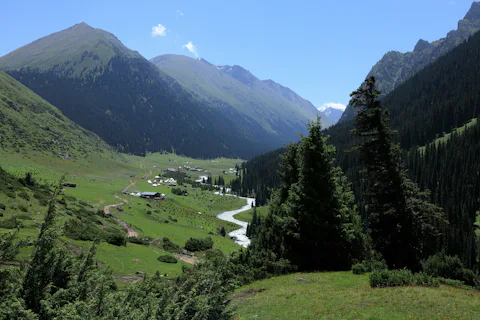 キルギスのアルティン・アラシャン