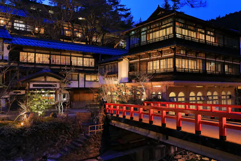 四万温泉
