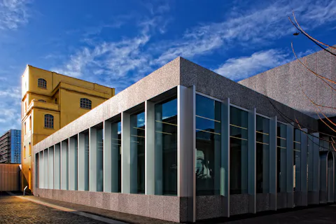 ミラノのプラダ財団