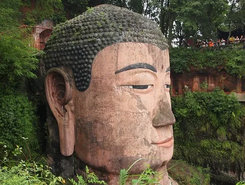 峨眉山・楽山大仏