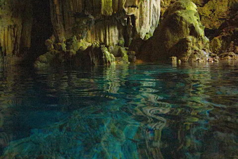 キューバのサトゥルノ洞窟(Cueva de Saturno)