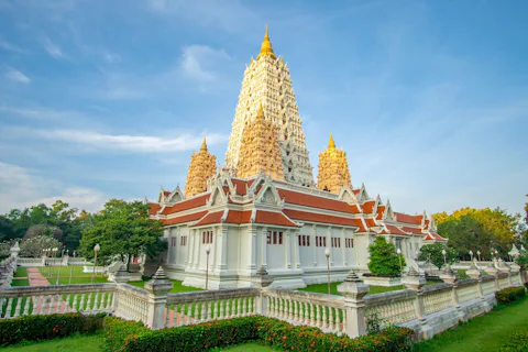 ワット・ヤンサンワララーム