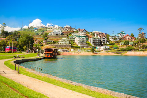 ヌワラエリヤのグレゴリー湖周辺