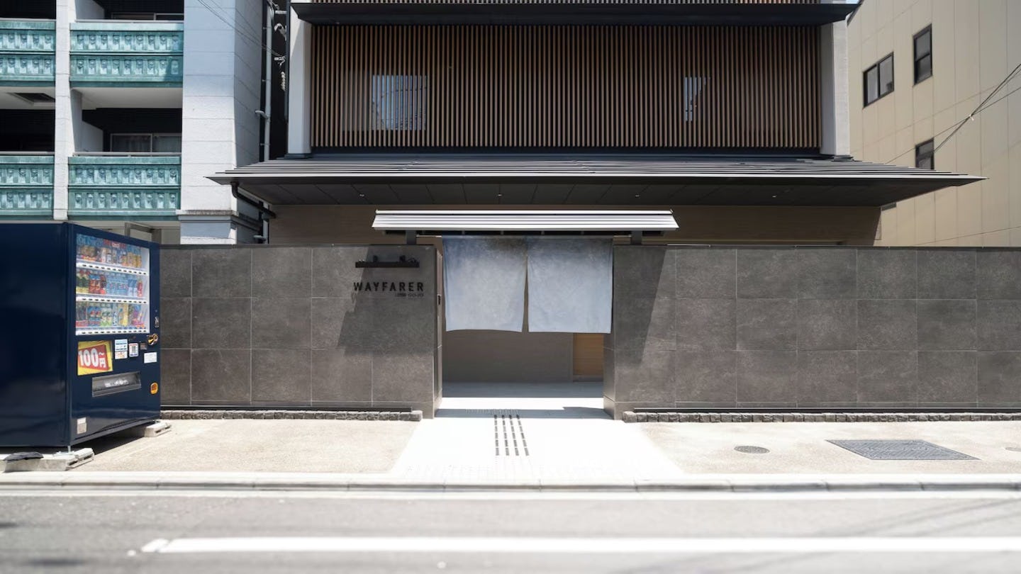 京都の歴史と最先端が交差する宿「WAYFARER Gojo」で暮らすように旅する