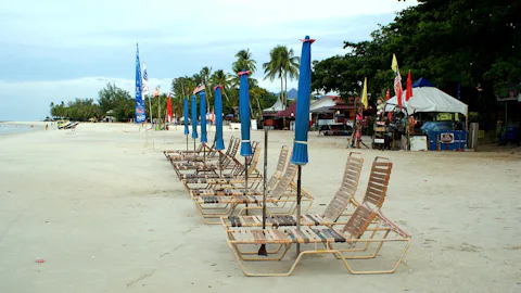 マレーシアのパンタイ・チェナンビーチ