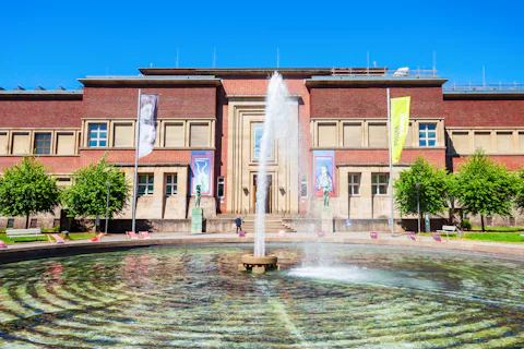 デュッセルドルフのクンストパラスト美術館