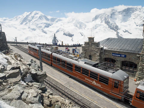 ツェルマットのゴルナーグラート鉄道