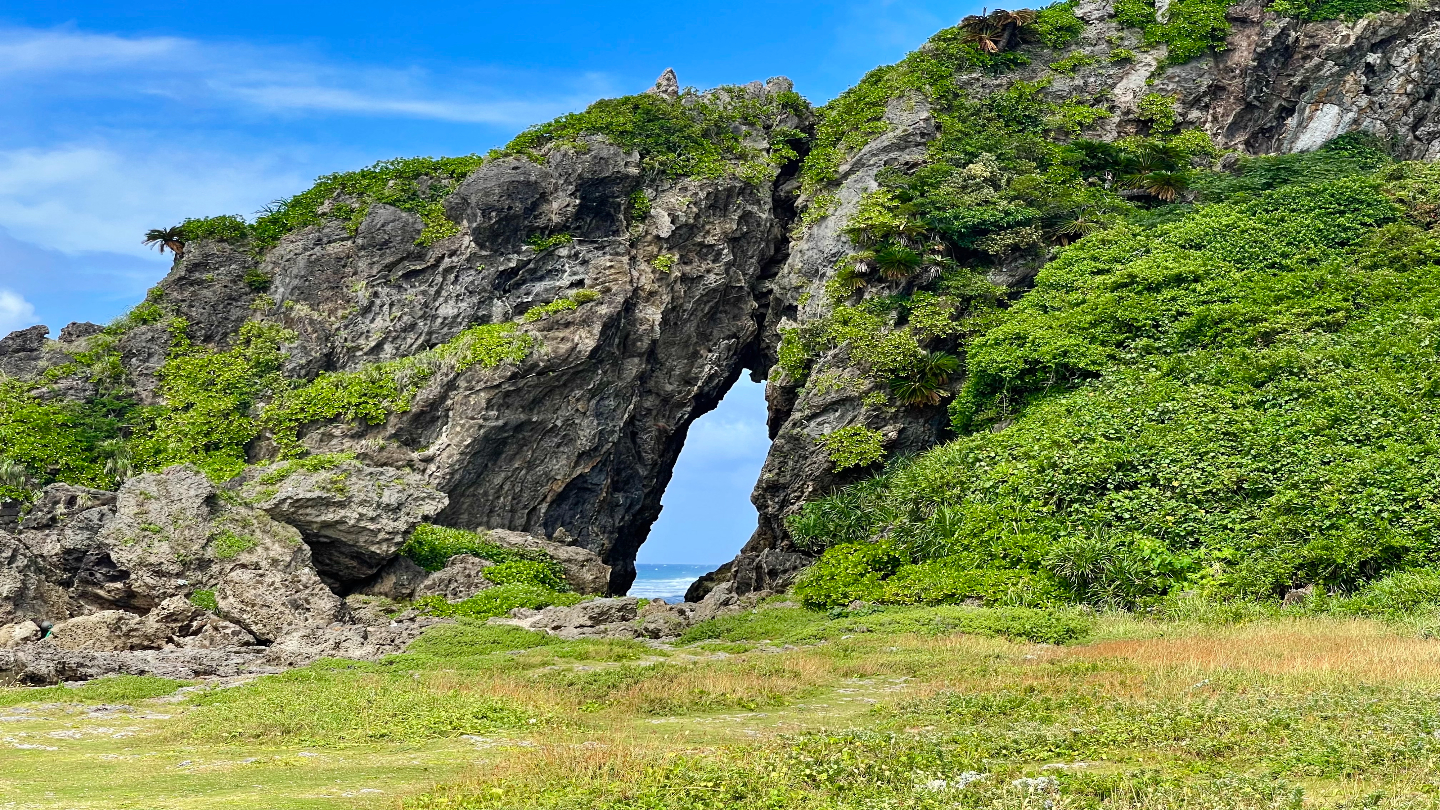 久米島ミーフガーの見どころ|子宝祈願と絶景の巨大奇岩