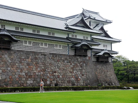 石川の金沢城公園