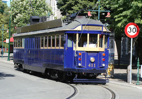 トラムレストラン