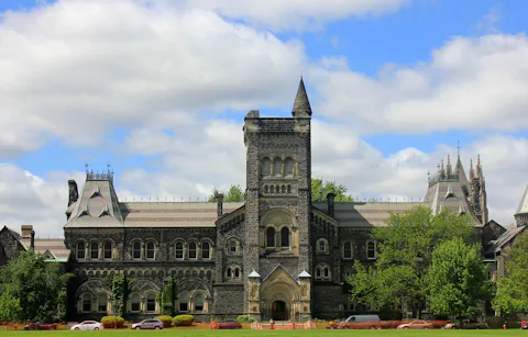 トロント大学