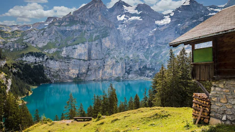 【2025年最新】スイスの絶景スポットおすすめ11選！人気から穴場まで紹介