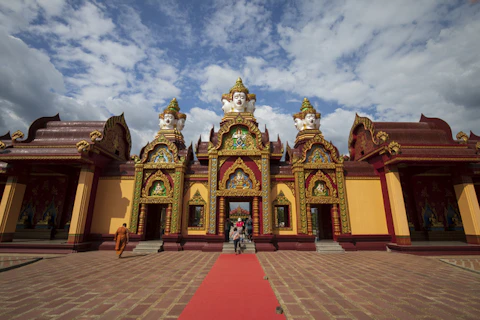 クラビのワット・マハタート・ワチラモンコン