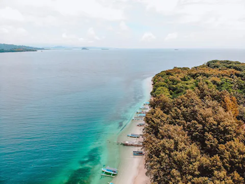 インドネシアのロンボク島