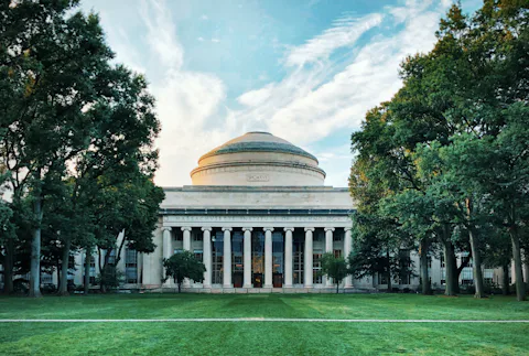 アメリカのマサチューセッツ工科大学