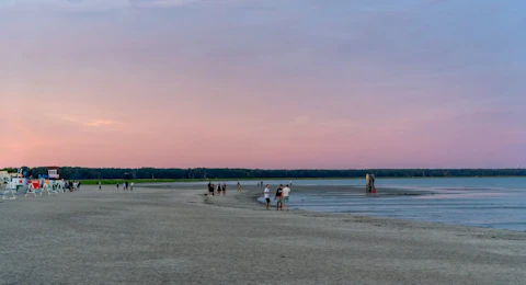 エストニアのパルヌビーチ（Pärnu Beach）