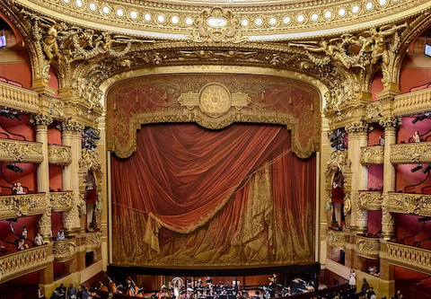 フランスのオペラ座ガルニエ宮