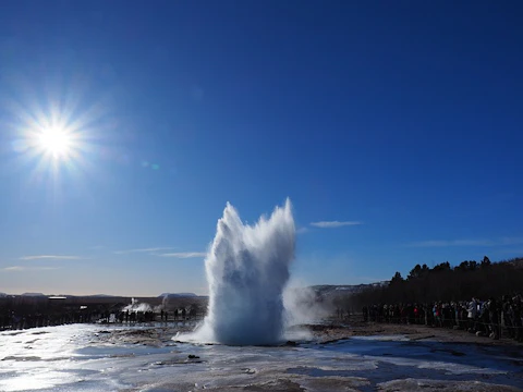 アイスランドのストロックル間欠泉