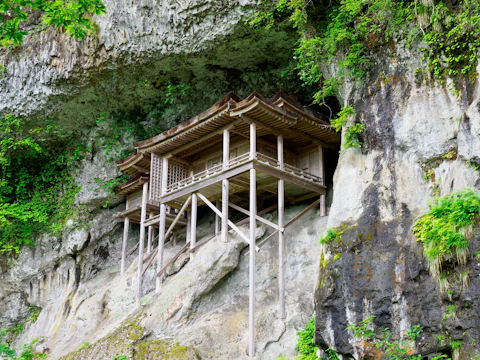 鳥取の三徳山三佛寺