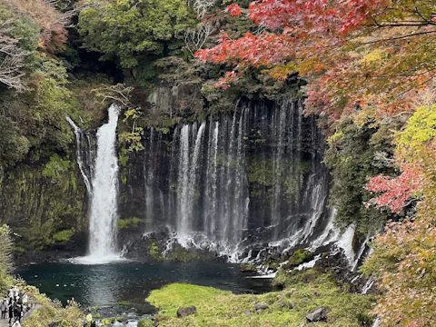 長野の白糸の滝