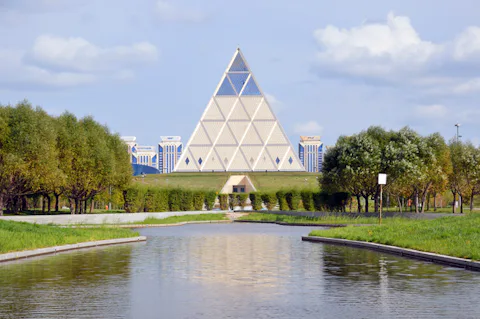 平和と調和の宮殿