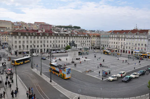 リスボンのフィゲイラ広場(プラサ・ダ・フィゲイラ)