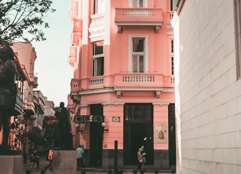 ホテル・アンボスムンドス