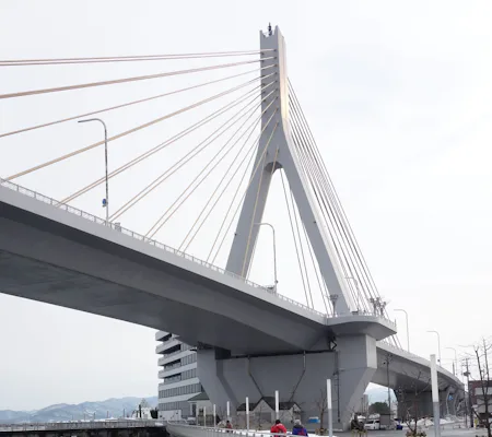 青森の青森ベイブリッジ