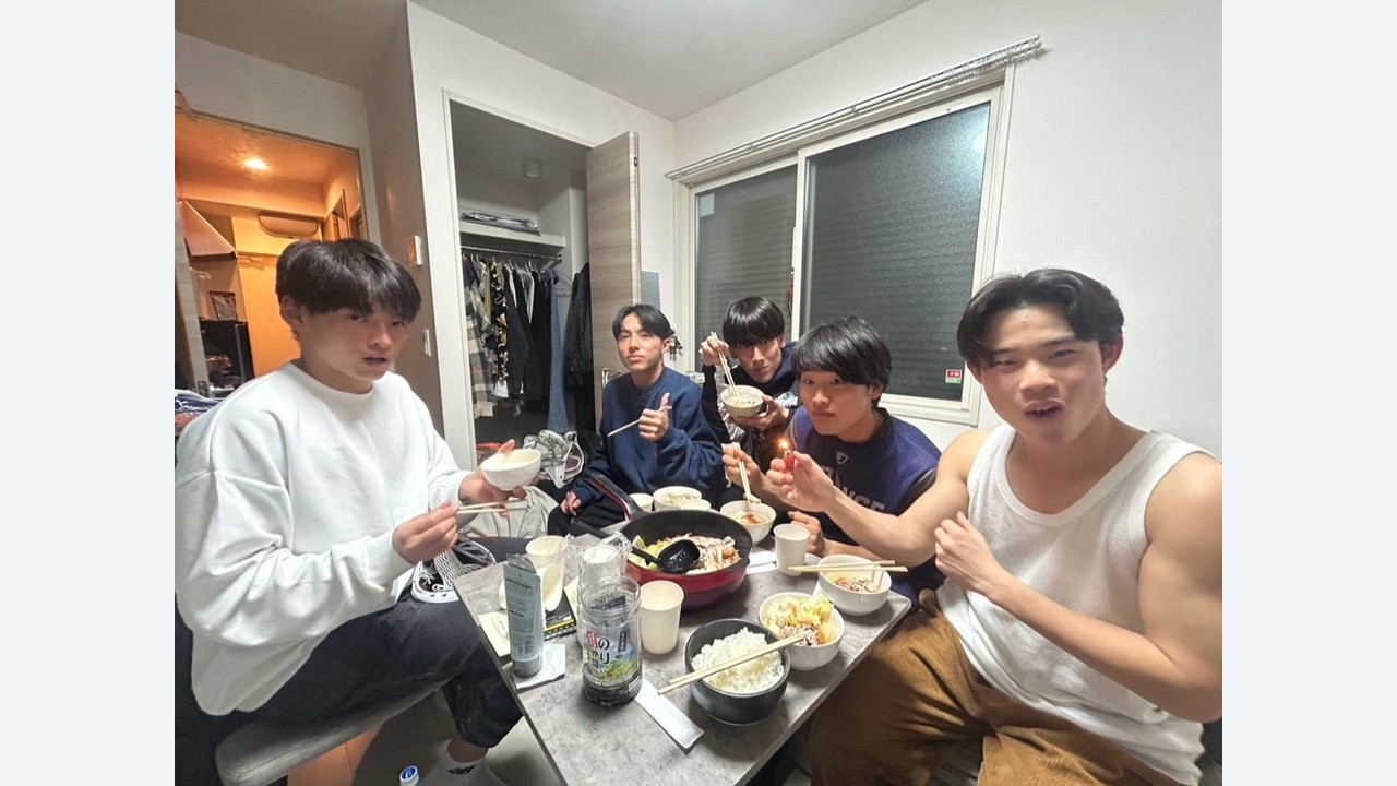 【2025新歓ブログ】1人暮らし×ラクロス部(2年林壱成)