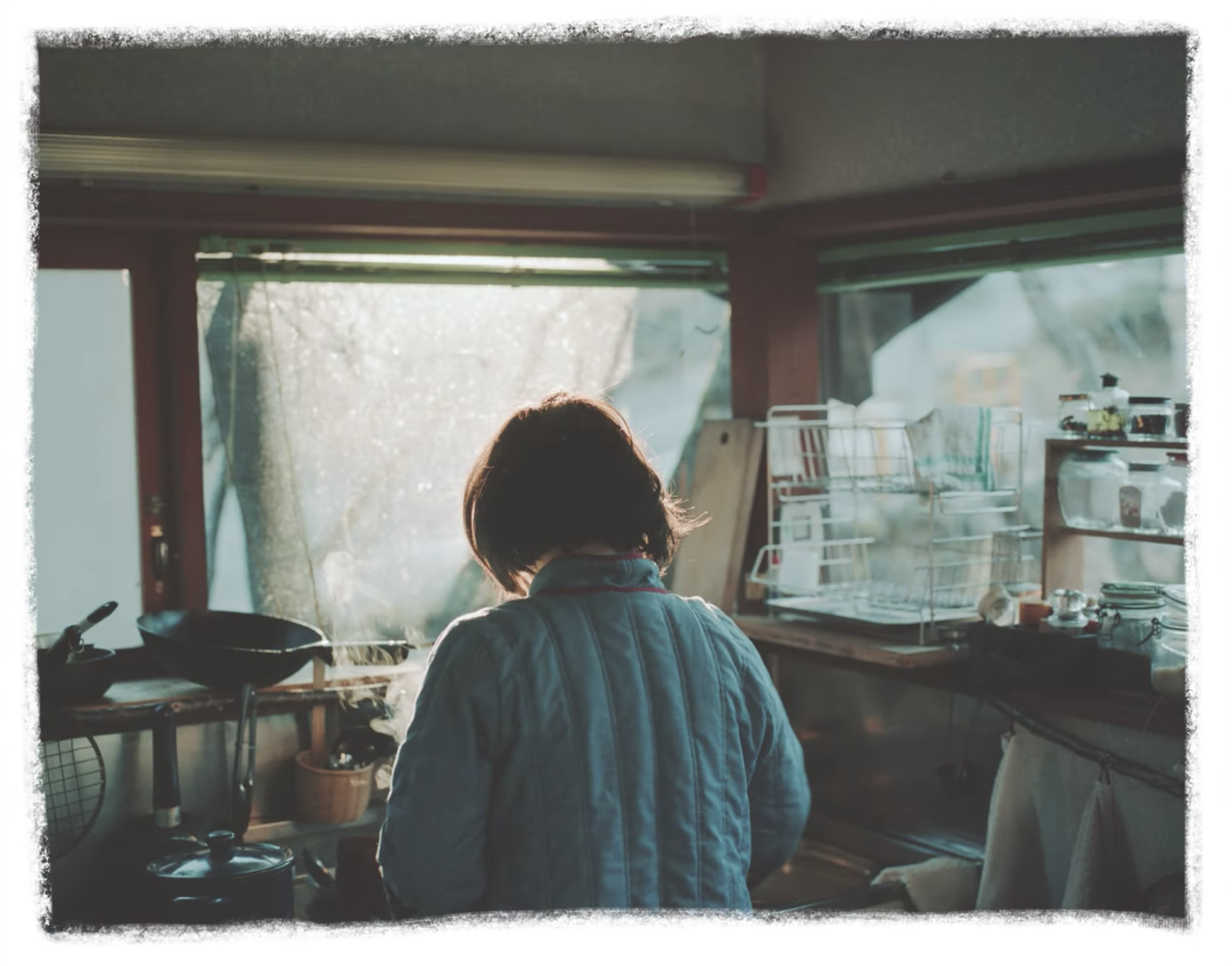 water water camel　PV 「タペストリー」