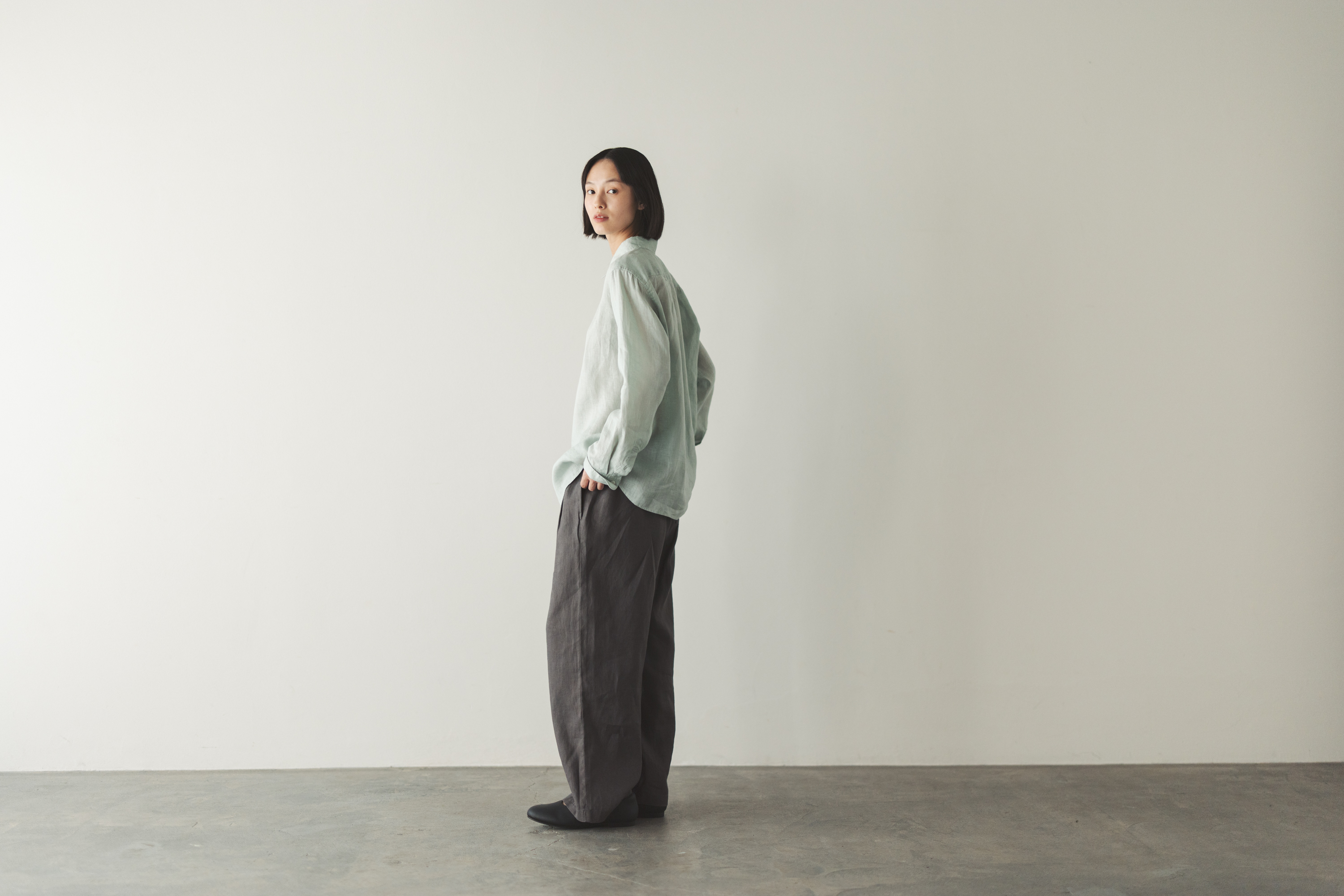 無印良品　ヘンプ・リネン　スチール