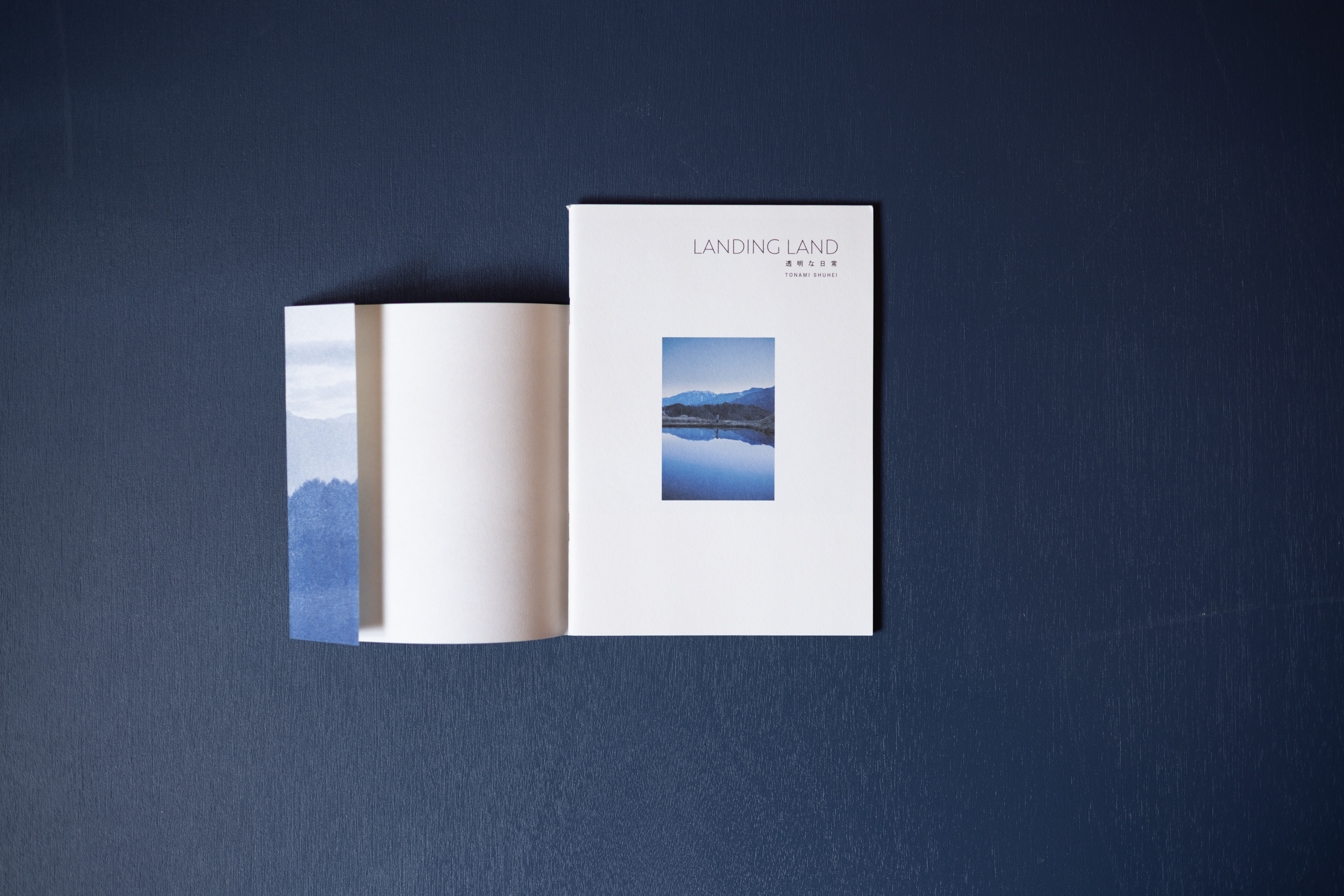 ZINE「 LANDING LAND」