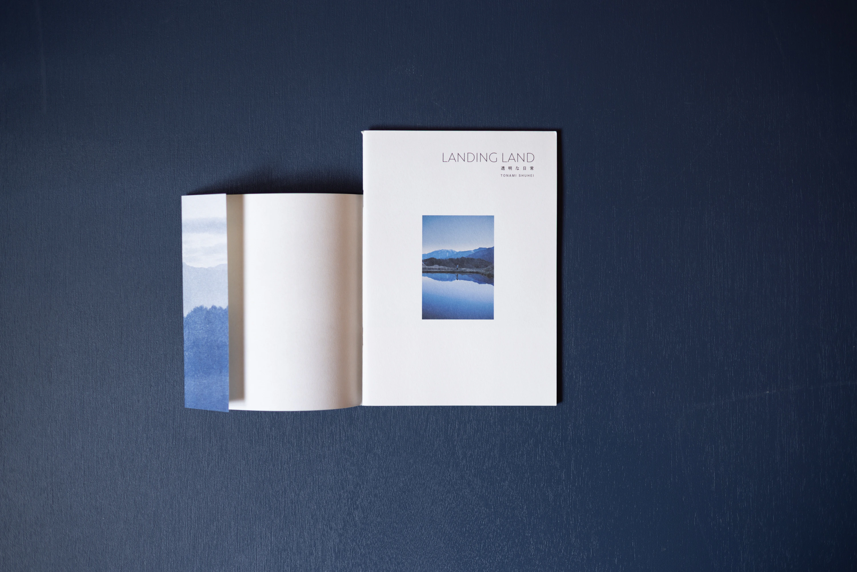 ZINE「 LANDING LAND」