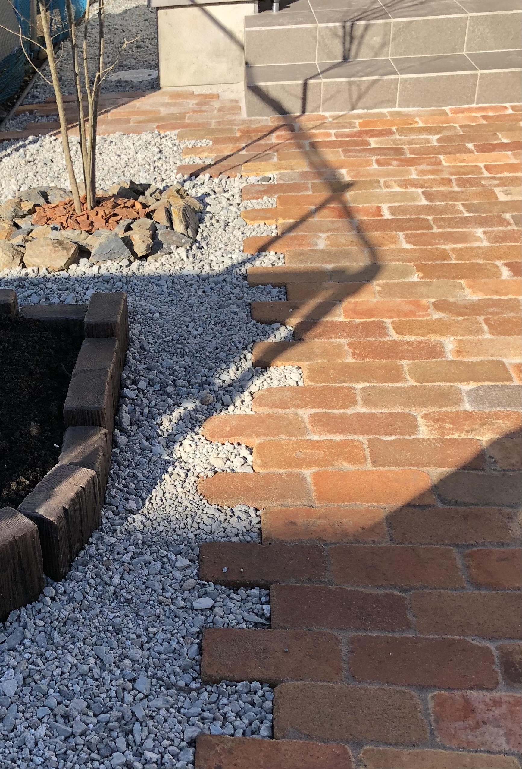 【安曇野市】外構工事で叶える「北アルプスと暮らす」最高の日常｜カーポートから庭リフォームまで徹底解説