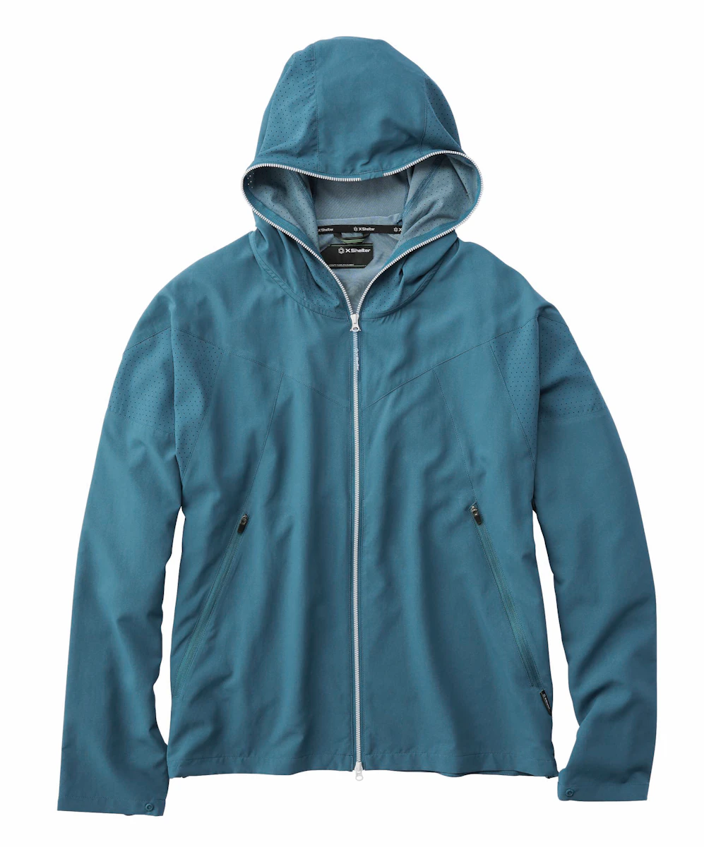 ワークマンが打ち出す熱中症対策の切り札「Xシェルター暑熱フーディー 