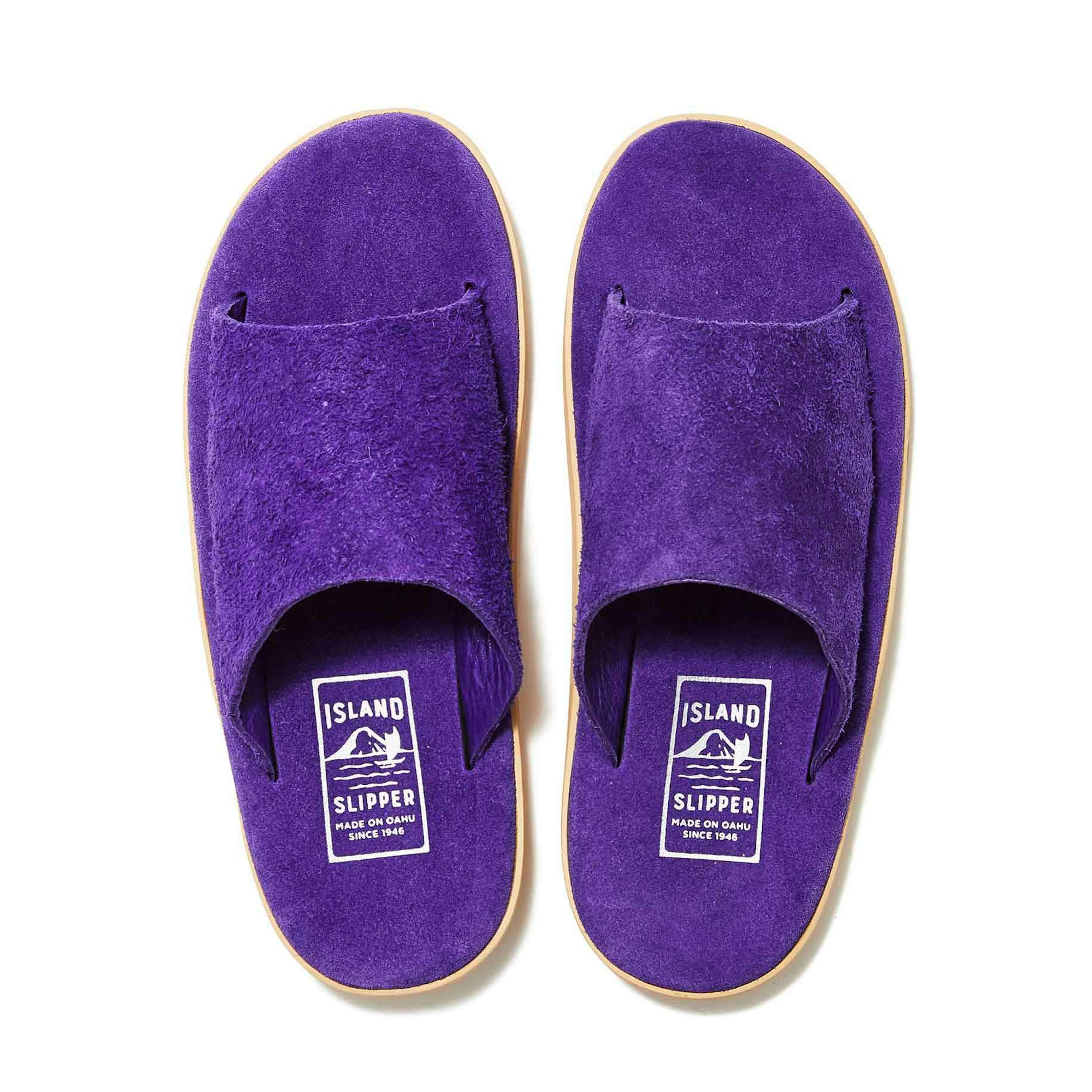 Following the thong and cross, the classic shower type PTS705BHR PURPLE, 26,400 yen (tax included)