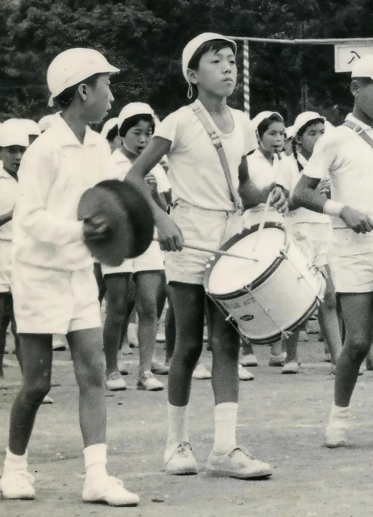 小学6年生の藤塚先生