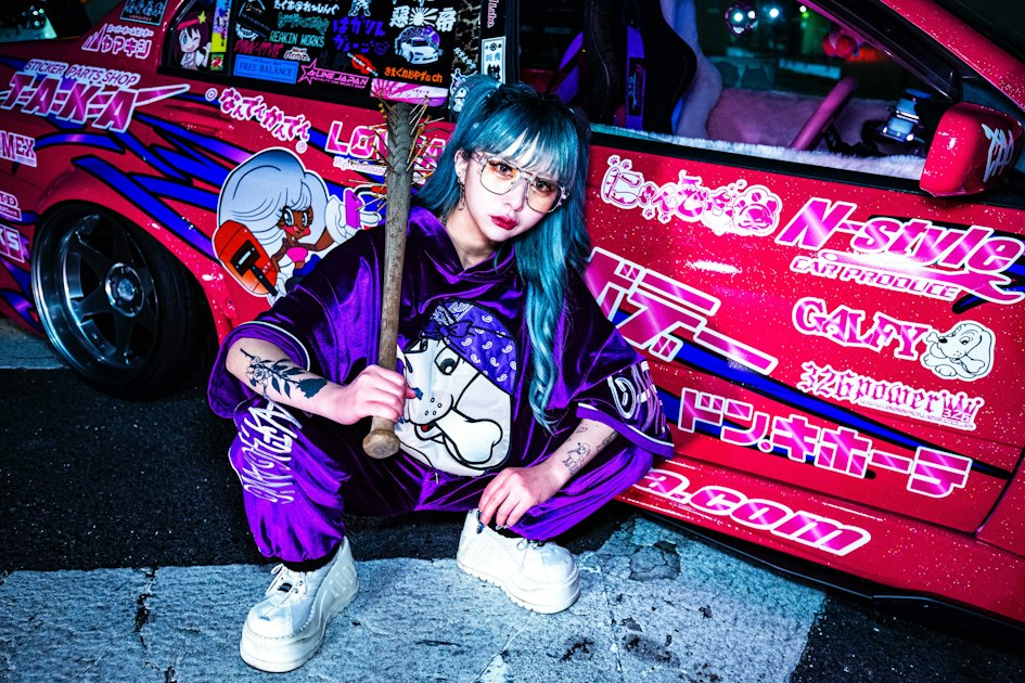 90年代アウトローシーンを風靡：ガルフィーの進化と再生 | fashion 